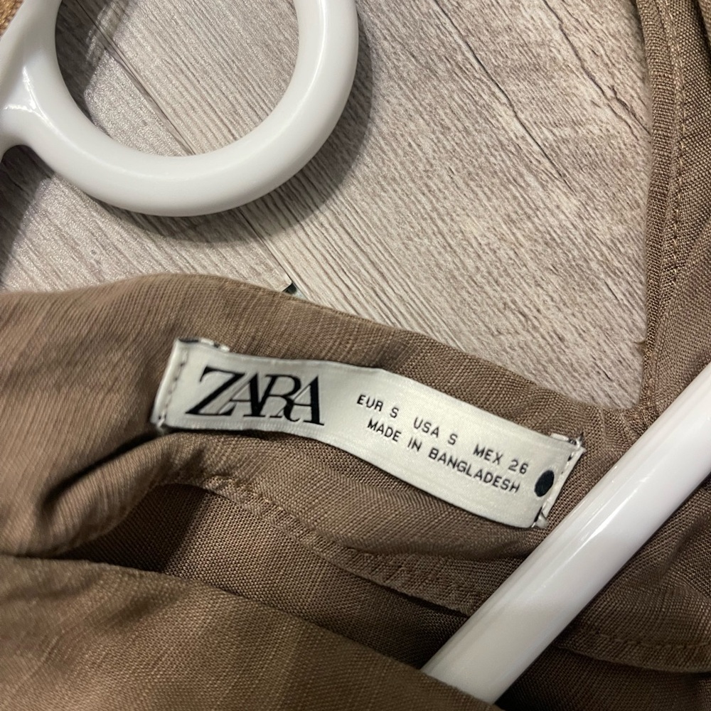 Elegant Brown Women's Dress - Picture 4 of 4